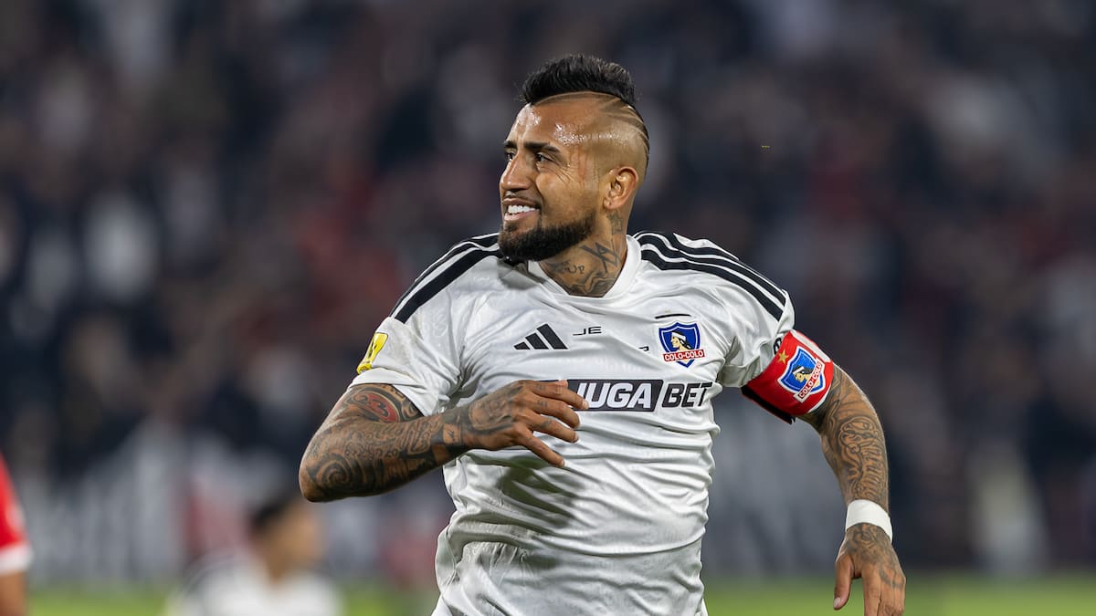 Arturo Vidal anticipó el debut en el Claro Arena y esto respondió sobre el pasto sintético que hace fuerte a la UC