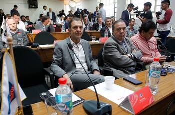 Consejo de Presidentes decidió la continuidad del fútbol chileno