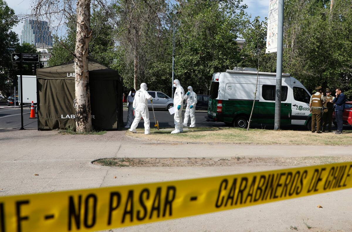 Hombre es encontrado con dos impactos de bala en el rostro cerca del Parque O’Higgins