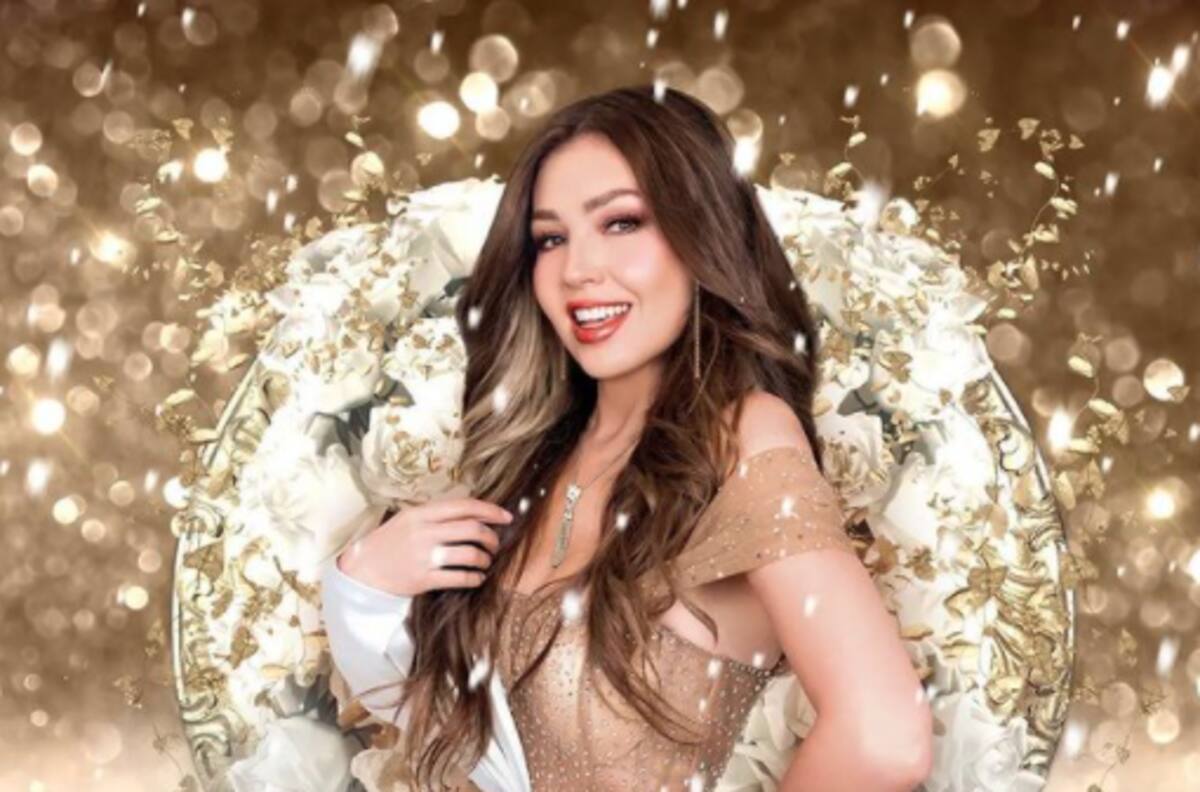 Thalía deslumbra presumiendo su micro cinturita en un bikini rosa