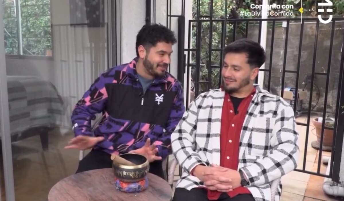 La pareja muestra su lugar favorito de la casa.