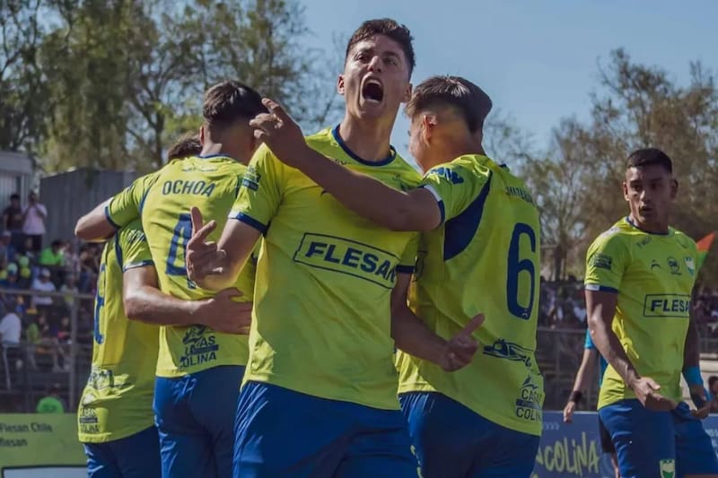 Los Eléctricos se proclamaron campeones de la Tercera A. Foto: Felipe Escobedo - Delrio.fotos.