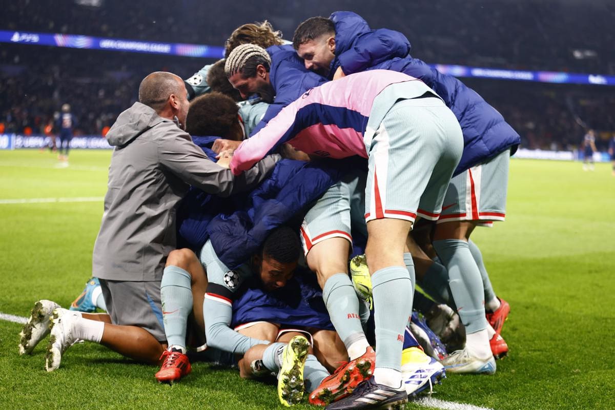 venció a domicilio al PSG, con un gol de Ángel Correa al minuto 90 + 3. (Foto: EFE)