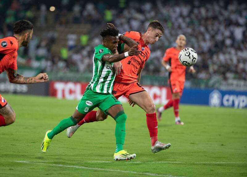 de Colombia y Nacional de Paraguay definieron cuál pasaba a fase 3 de Copa Libertadores.