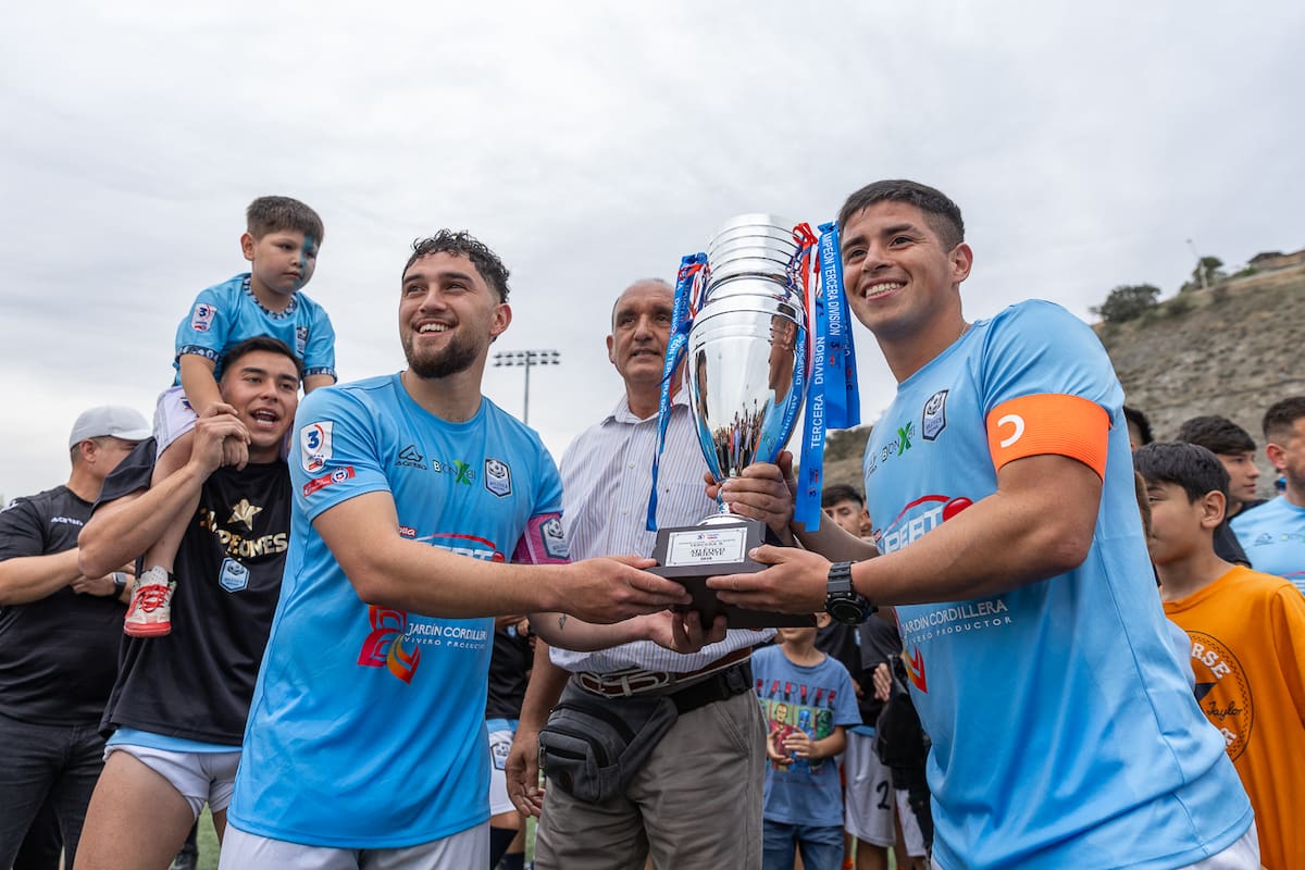 Atlético Oriente se quedó con el segundo ascenso para la Tercera A 2026. Foto: Felipe Escobedo
