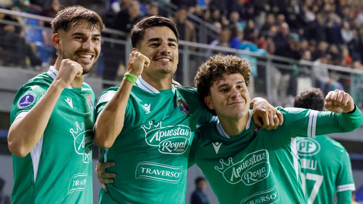 Audax Italiano vence a Barracas Central y se permite soñar en Copa Sudamericana