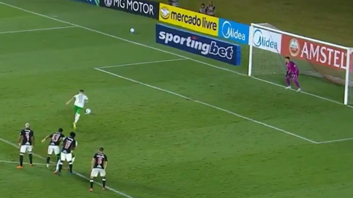 VIDEO | El gol de Franco Troyansky que le dio histórico triunfo a Audax Italiano en Brasil