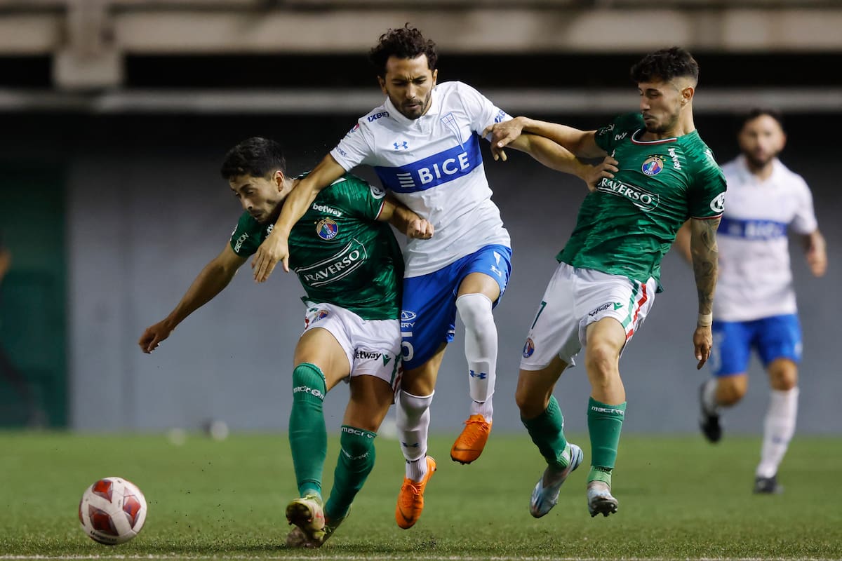 Nicolás Fernández contra Universidad Católica.