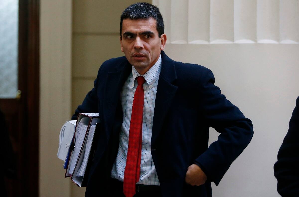 Ex fiscal Gajardo por carabinero infiltrado: "Es intolerable que procedan a incitar actos de violencia"