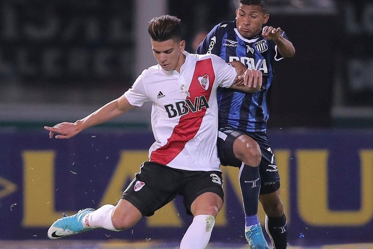 El defensor de Limache en sus tiempos como jugador de River Plate.