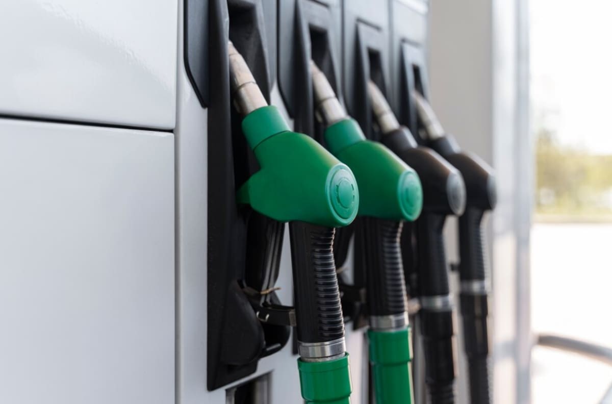 Alza en el precio de las bencinas: cuándo comienza, cuánto sube y todo lo que debes saber