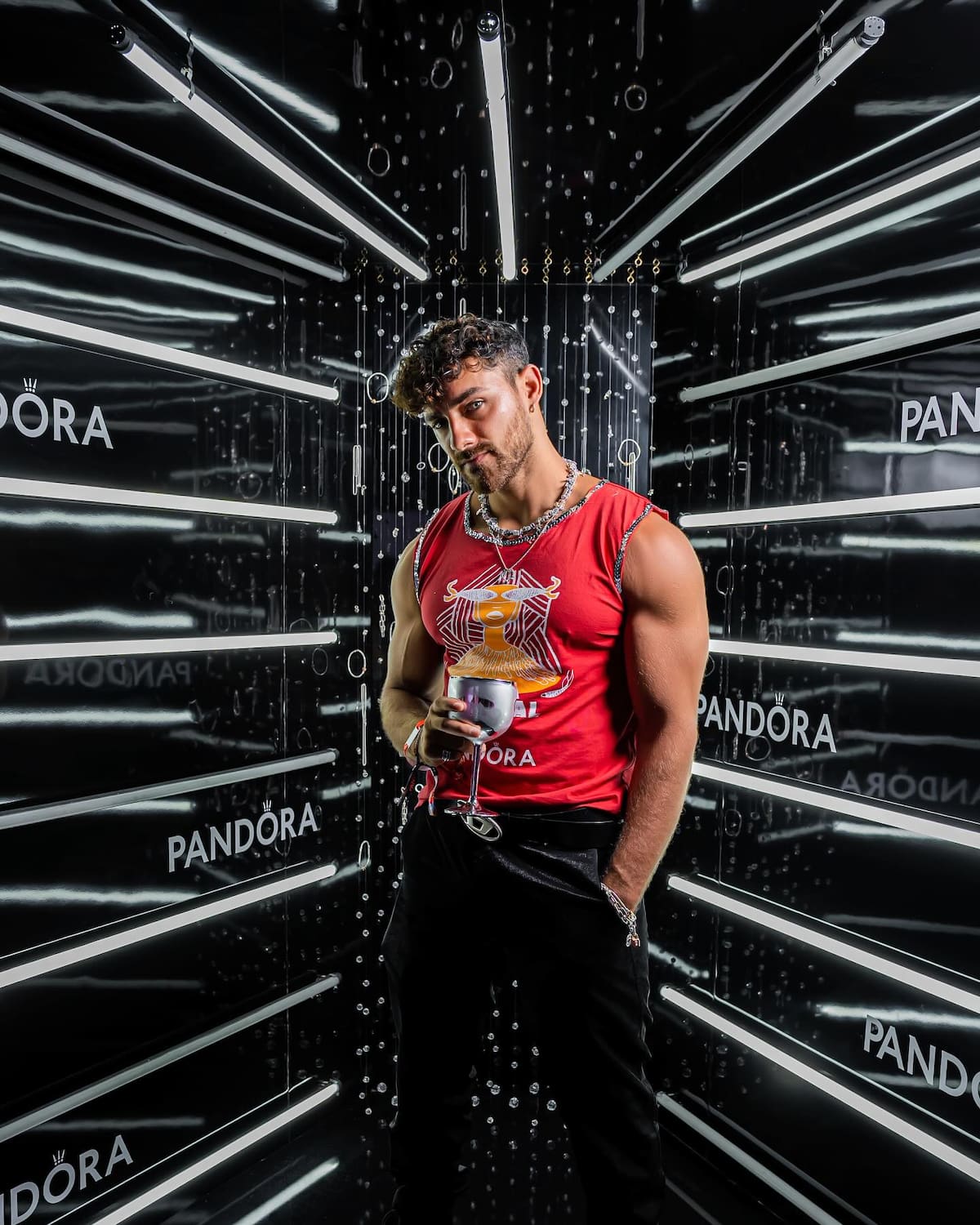 Austin Palao ya está en tiempo real en el reality