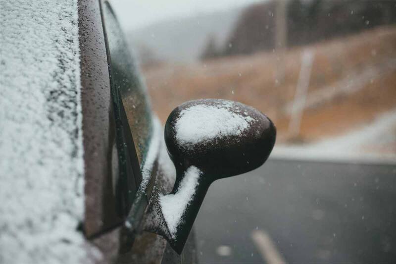 Conoce los riegos que puede producir las bajas temperaturas en tu auto.