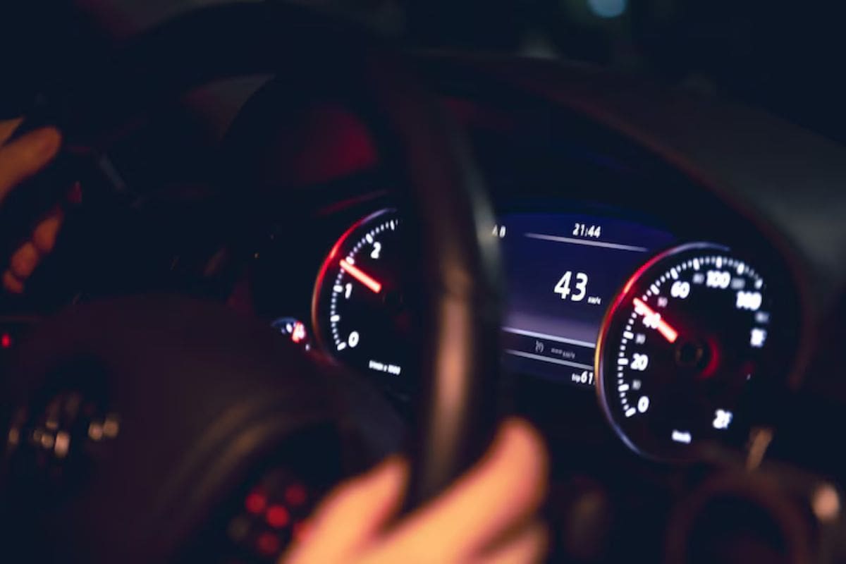 Es necesario que revises de forma periódica tu auto para evitar problemas en el motor.
Créditos: Freepik.