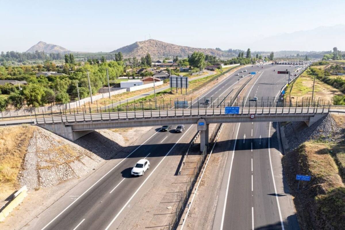 Busca ampliar y mejorar las instalaciones de Acceso Sur al Bypass Rancagua y Paso Superior Los Lingues.