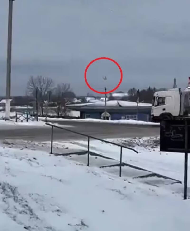 Caída del avión ruso en frontera con Ucrania. Captura Video