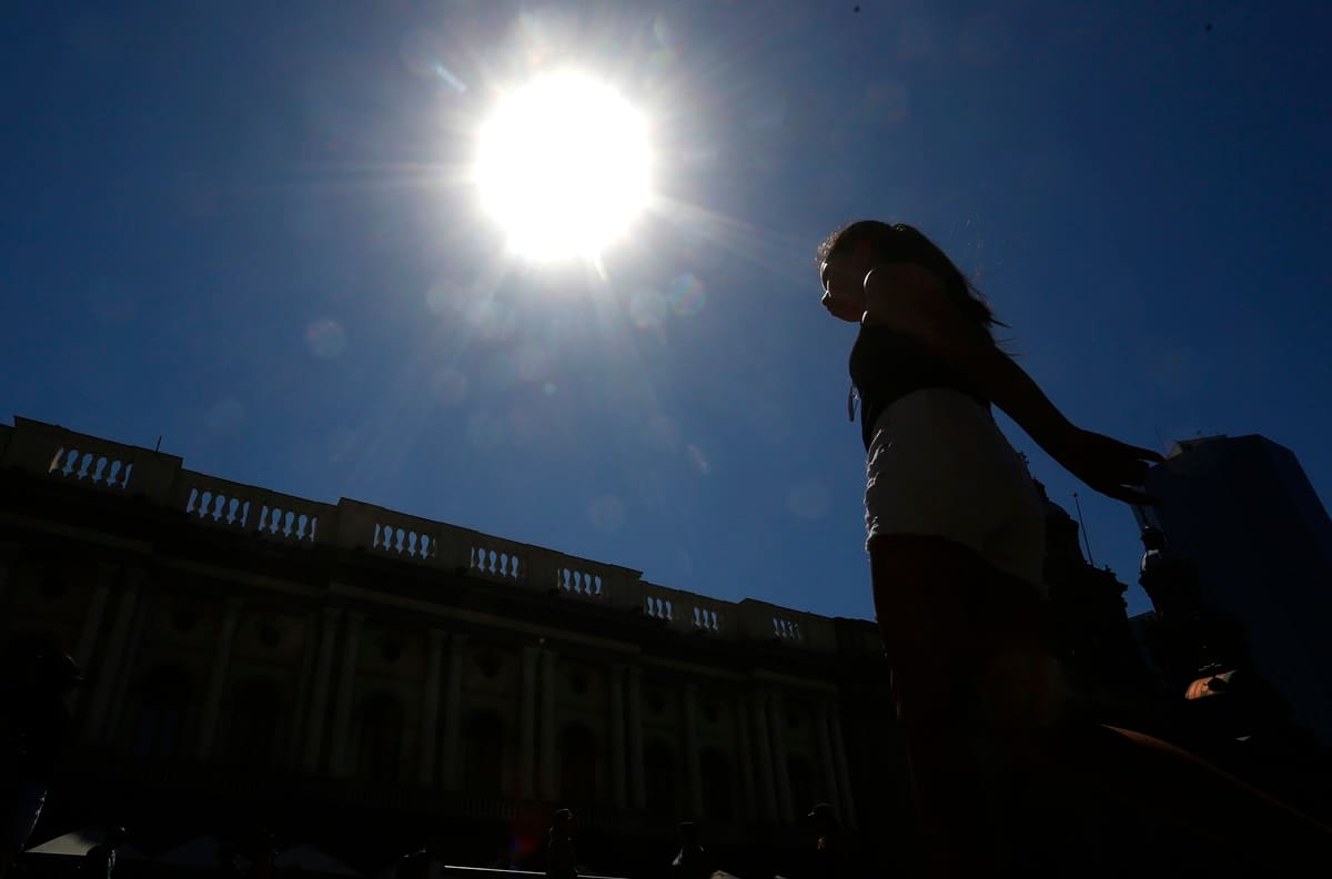 Emiten aviso por altas temperaturas en cinco regiones del país para esta semana