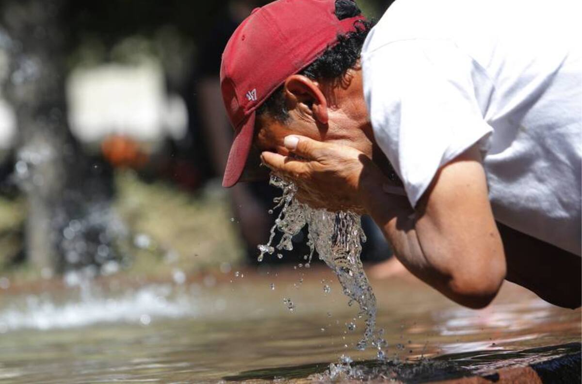 Incluye a Santiago: DMC emite aviso por altas temperaturas en tres regiones de la zona norte y centro de Chile