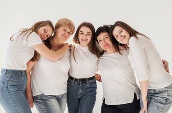 Aumenta el desempleo femenino: ¿Qué beneficios y ayudas ofrece el Estado de Chile para mujeres?