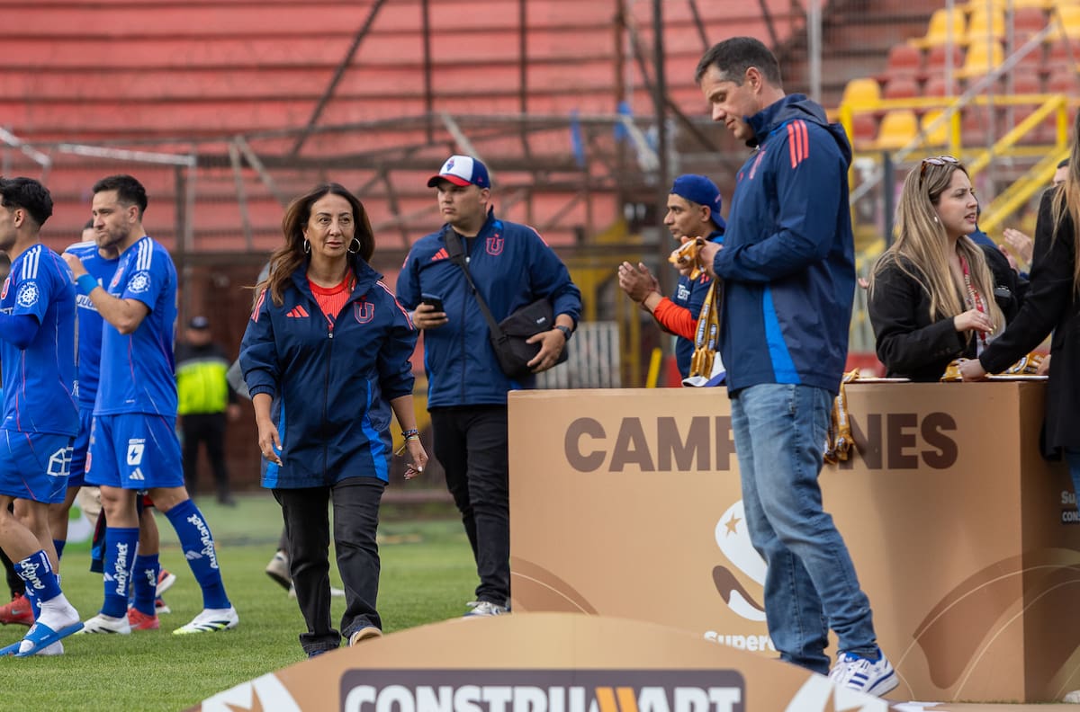 Martes clave en Azul Azul: Cecilia Pérez liderará un día histórico en la U con salidas, llegadas y un tapado