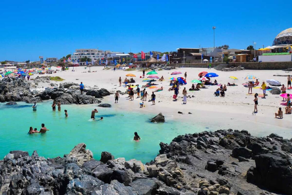 Entérate cuánto sale vacacionar en Bahía Inglesa durante este verano.