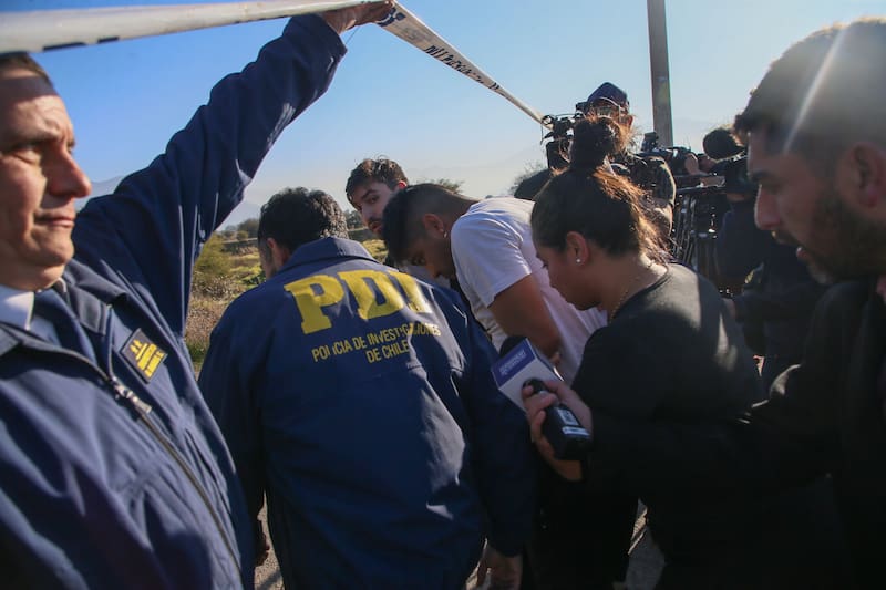 Cinco fallecidos fue el resultado de una balacera en un centro de eventos de Lampa.
Dragomir Yankovic/Aton Chile