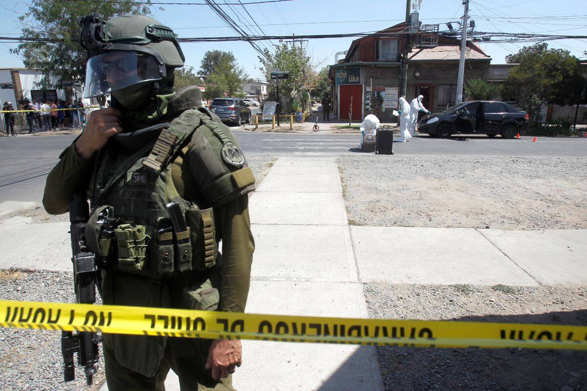 Los disparos se habrían producido a raíz del suicidio de un joven. Foto: ATON.