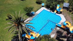 A 45 minutos de Santiago: Este es el increíble balneario que puedes visitar en primavera