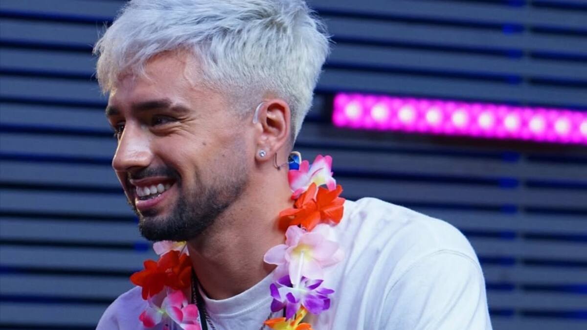 Alejado de las pantallas, pero ligado a Cathy Barriga: así es el artístico presente de Bambino de Gran Hermano Chile