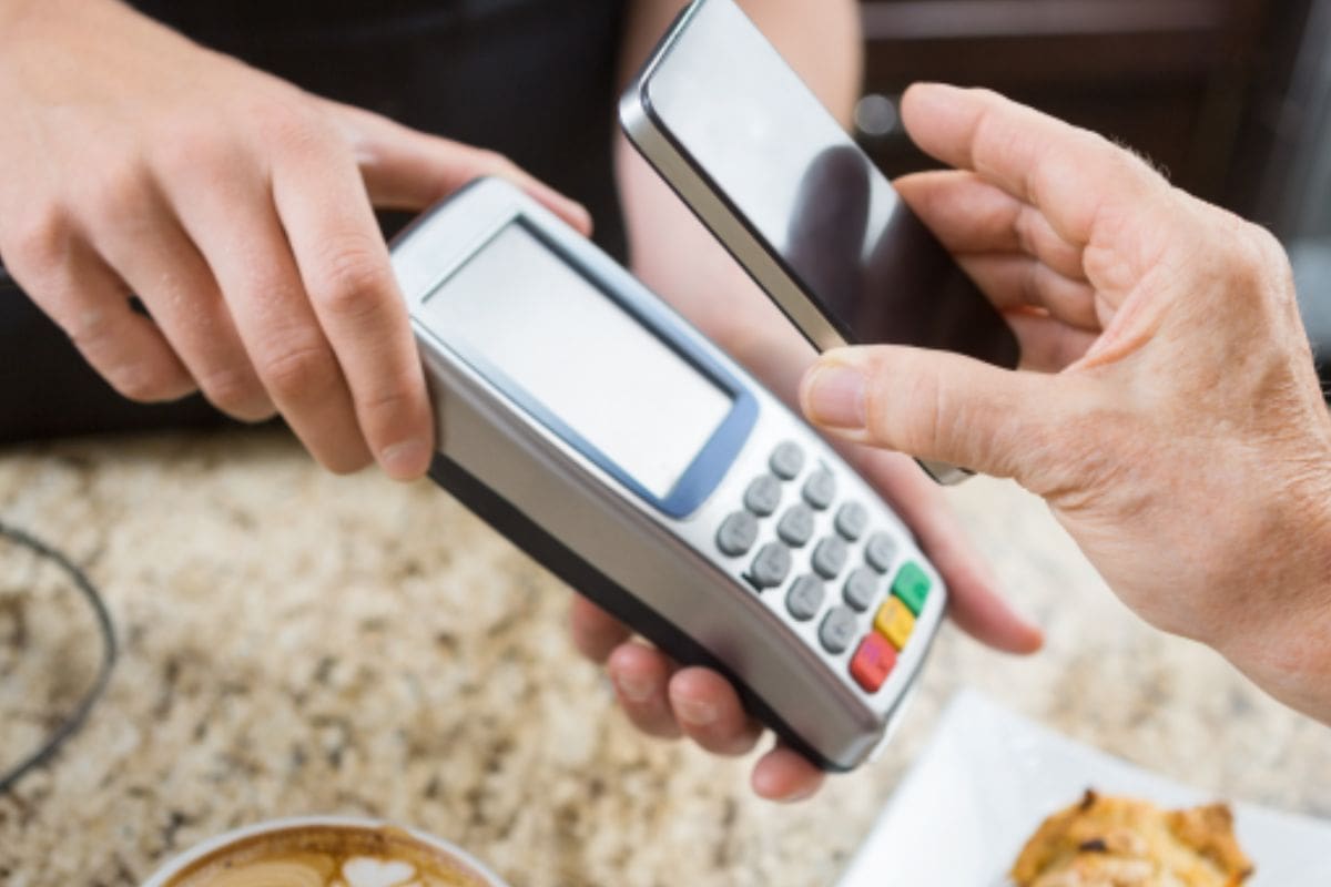 Clientes de la entidad pueden realizar compras en el mercado con cuatro simples pasos.
Créditos: Banco estado.