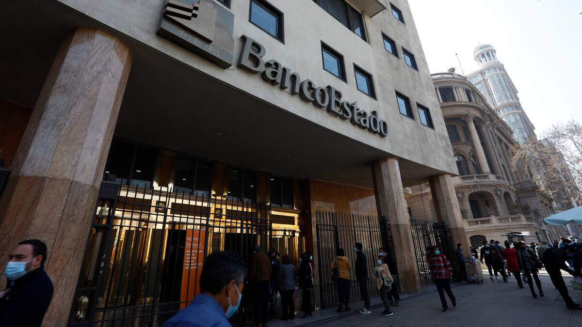 Banco Estado anunció 10 medidas de ayuda tributaria a damnificados por incendios forestales