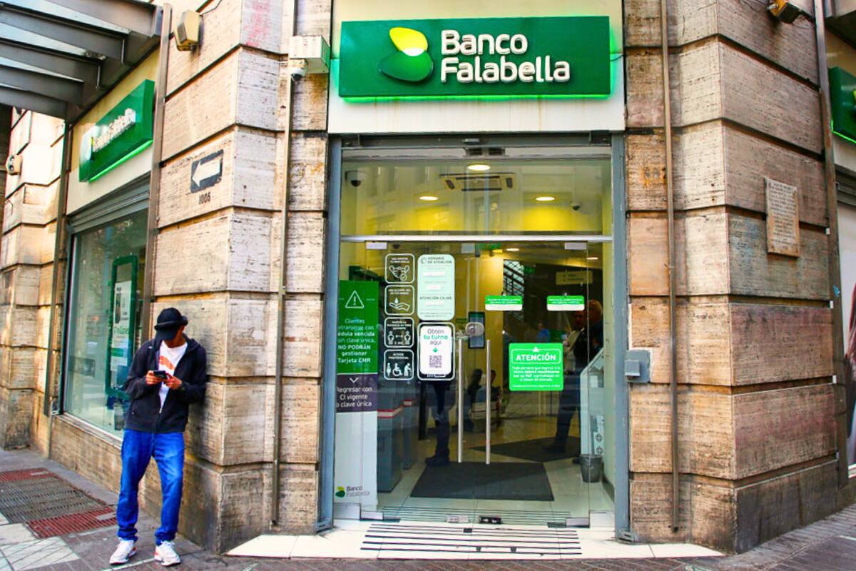La empresa ofrece trabajos en todas las marcas pertenecientes al holding.
