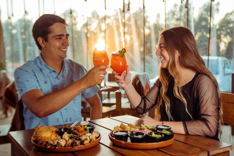 Revisa algunos bares que tendrán promociones para este 14 de febrero. Créditos: Bar La Virgen.