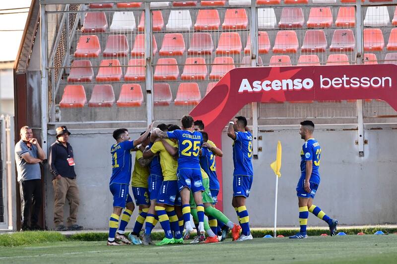 AC Barnechea suma dos resultados consecutivos positivos en la Primera B.
Pedro Tapia/Photosport