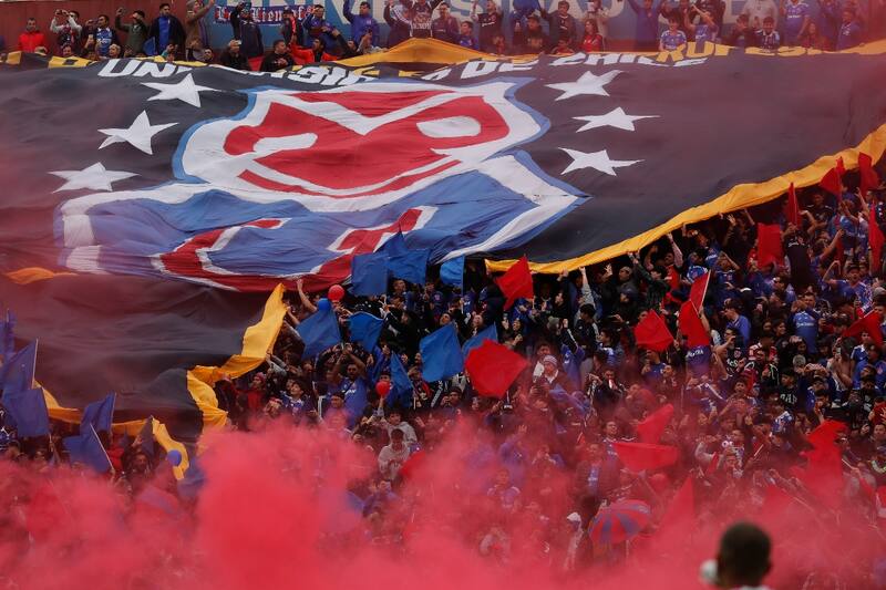 en el Superclásico contra Colo Colo por la fecha 23 del Campeonato Nacional.