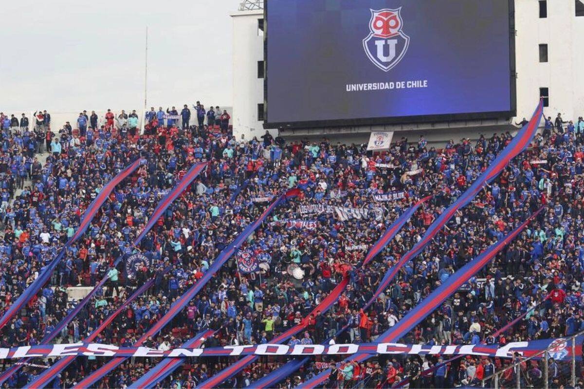 Así se siente el fanatismo de los hinchas.
Créditos: Universidad de Chile.