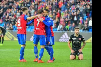 En vivo por Europa League: Basilea 1 - Eintracht Frankfurt 0