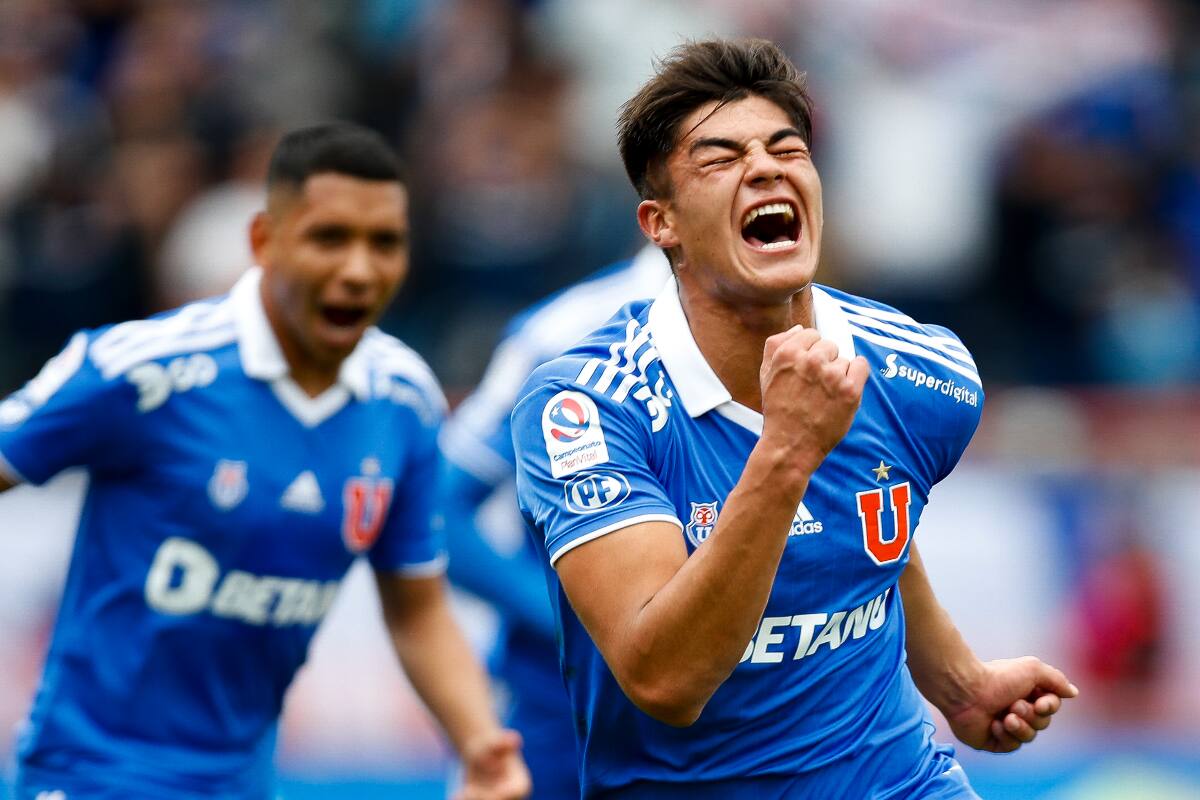 tiene un año más de contrato con la U, pero un nuevo préstamo a Cobreloa está bien encaminado según el DT naranja. (Foto: Aton)