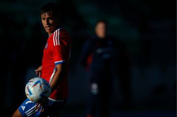 Bastián Yáñez deja el fútbol chileno y firma por tres años en Godoy Cruz