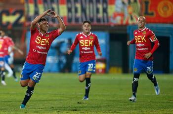 “Lo estamos viendo”: Bastián Yáñez podría dar el salto al fútbol argentino