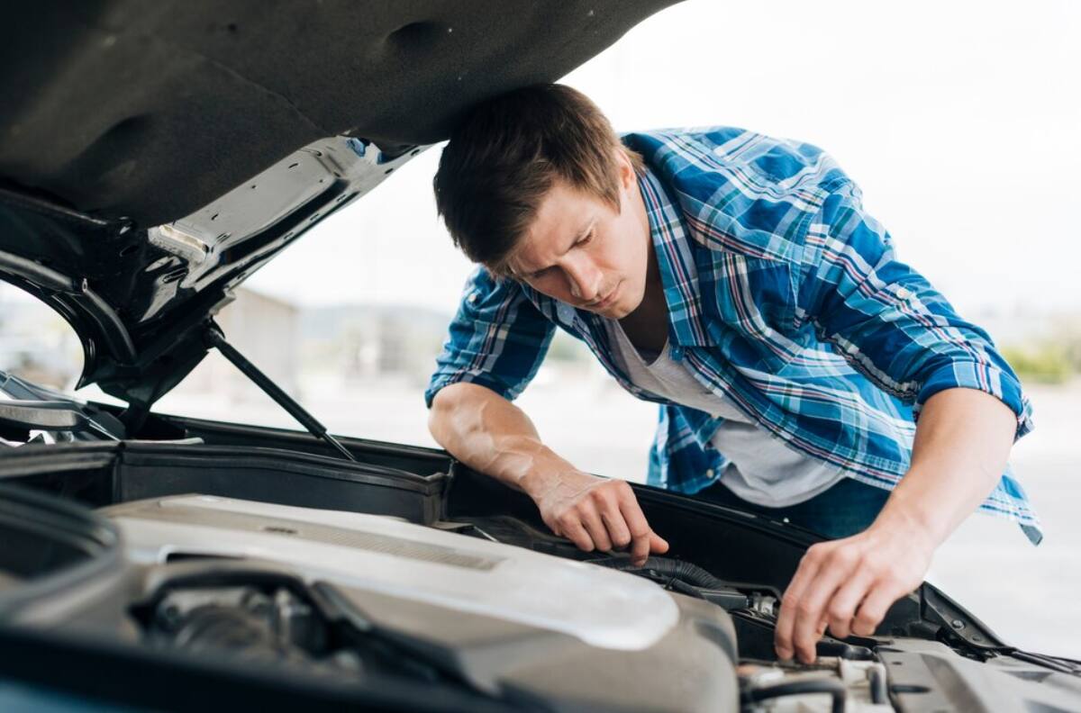 Cuatro cosas que NO debes hacer para cuidar la batería de tu auto