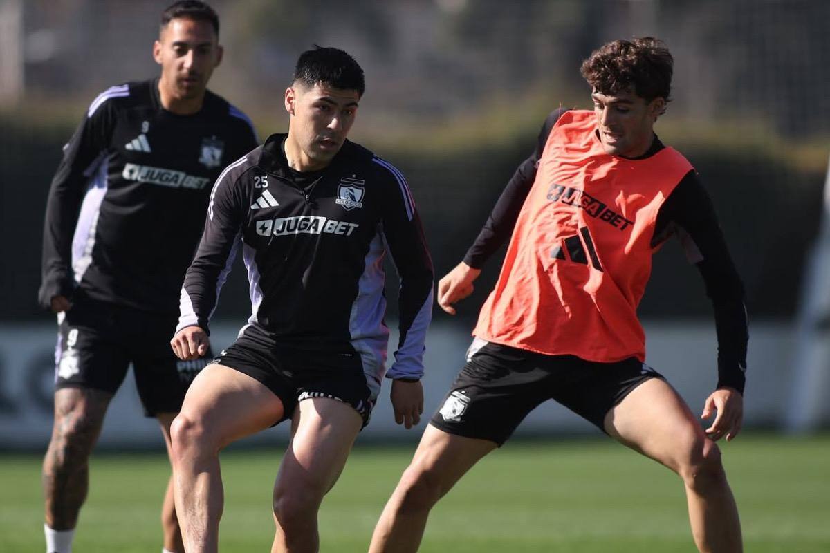 A pesar de haber subido a entrenar con el primer equipo, Colo Colo le notificó que no sería tomado en cuenta. Foto: Colo Colo Oficial.
