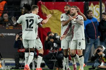 VIDEO | El invicto sigue: Los dos goles con los que Leverkusen le ganó a la Roma