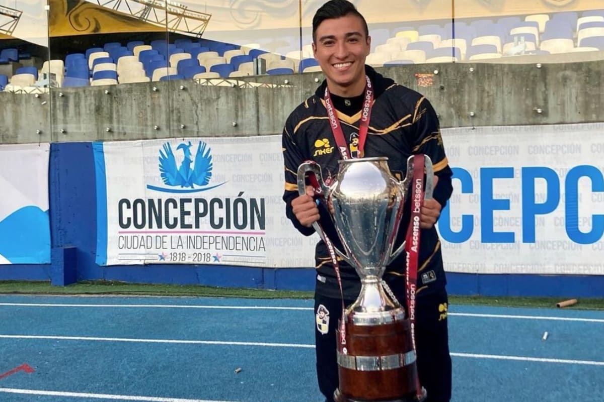 Bayron Saavedra en el ascenso de Coquimbo Unido.