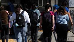Solo hasta el 26 de octubre: ¿Cómo postular a la Beca Bicentenario?