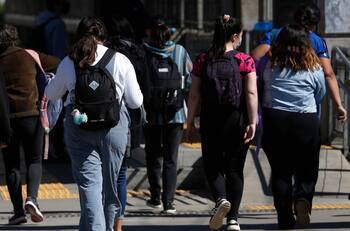 Solo hasta el 26 de octubre: ¿Cómo postular a la Beca Bicentenario?