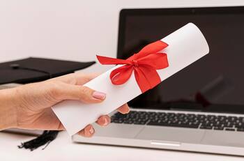 Beca Presidente de la República: ¿Cómo postular al beneficio que da $780 mil al año?