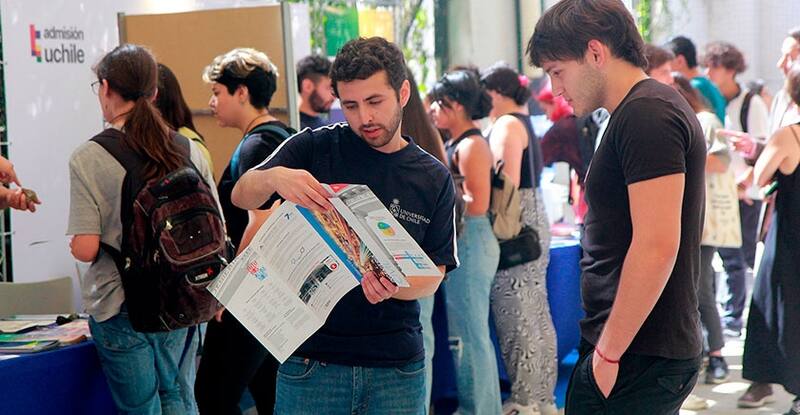 Conoce los detalles de esta beca para estudiantes de enseñanza media y superior. Créditos: ATON