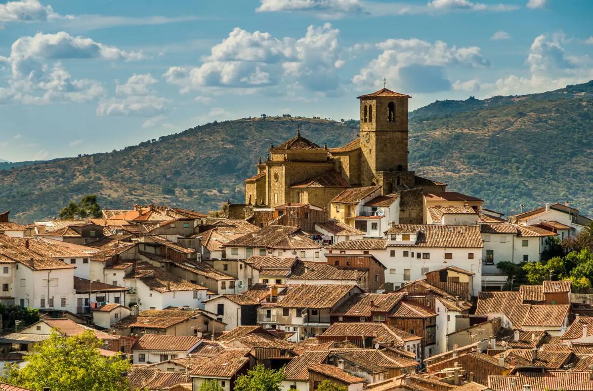 Becas de más $8.000.000: España busca atraer nómadas digitales que quieran vivir en el país