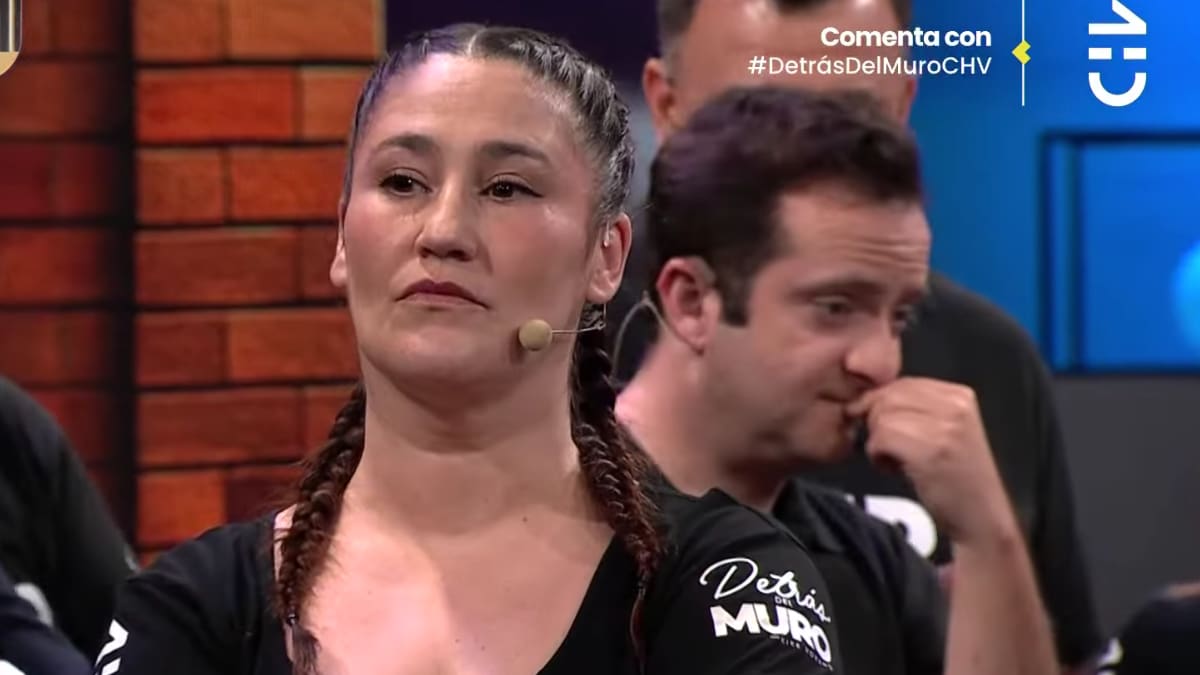 Toto Acuña tuvo que pagar por todas sus faltas ante el regreso de Belén Mora en Detrás del Muro